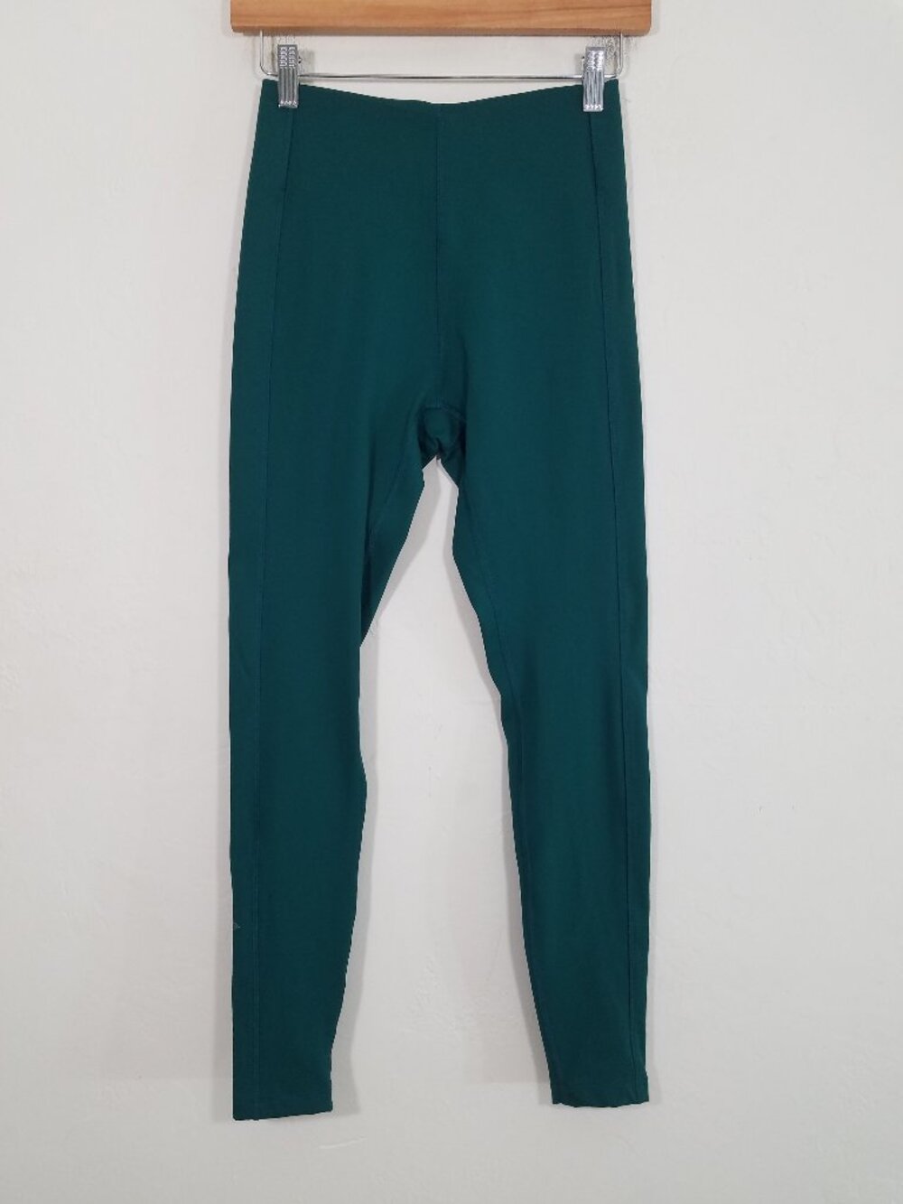 Like New PINK Victoria's Secret Active High Rise Legging Green Size S